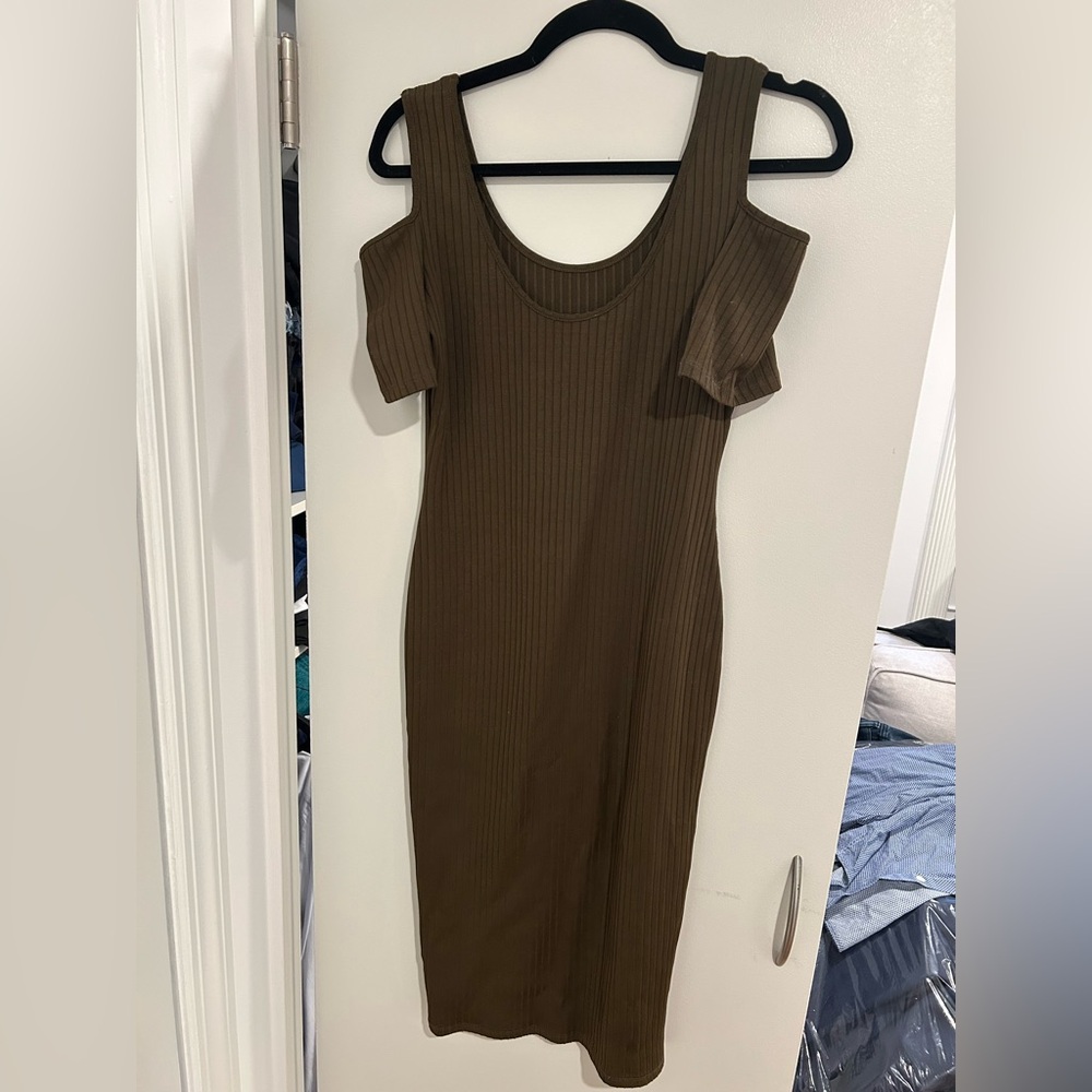 Topshop Olive Stretch Midi Cold Shoulder Dress, 6